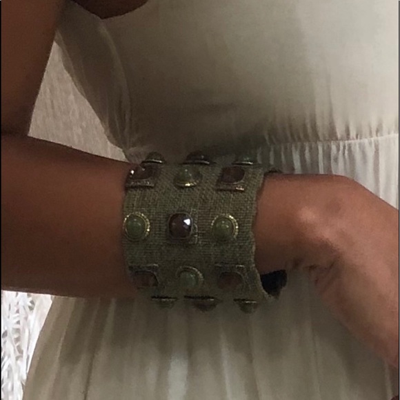 Jewelry - BIG CUFF BRACELET 03